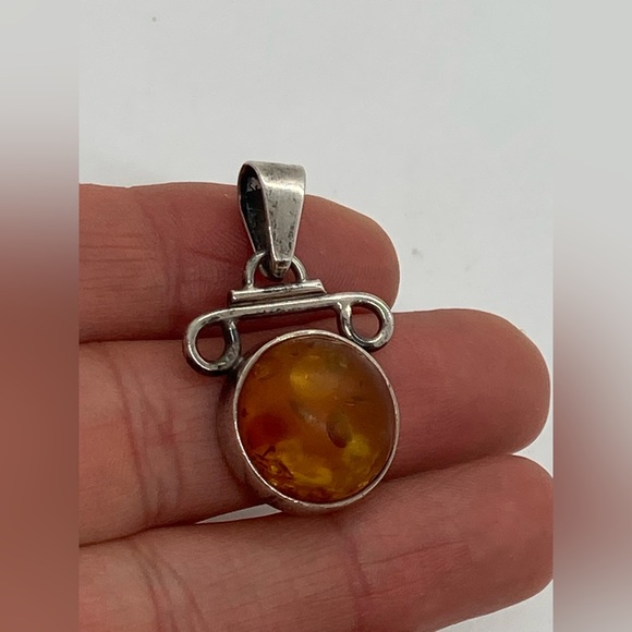 Vtg Sterling & Amber Cabochon Modernist Abstract Pendant 925 Silver | 1.4” x .9” - Picture 5 of 12